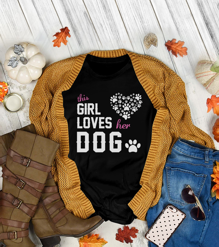 This Girl Loves Her Dog Heart Paw Prints T-Shirt