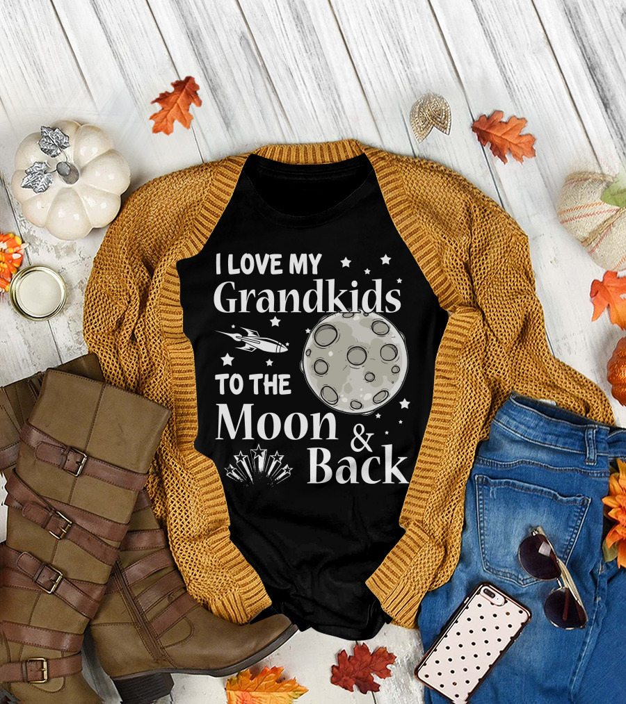 I Love My Grandkids To The Moon and Back with Stars and Rocketship T-Shirt