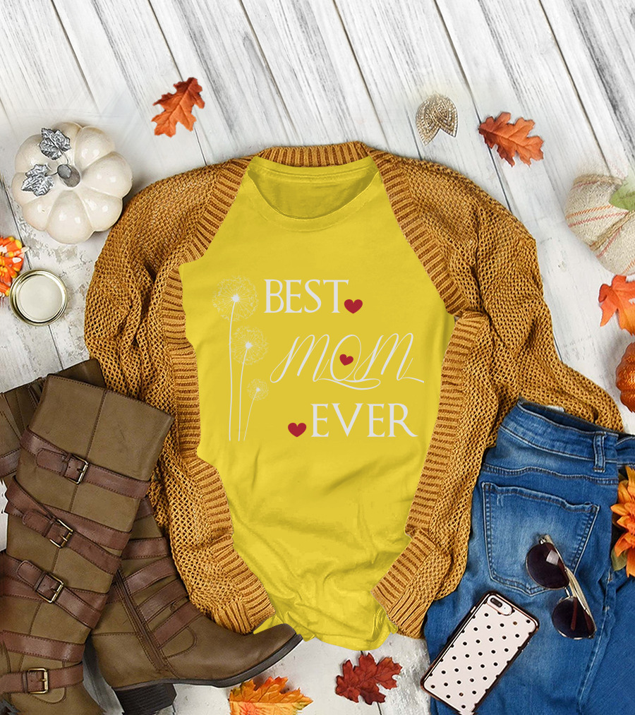 BEST MOM EVER Dandelion Red Hearts T-Shirt
